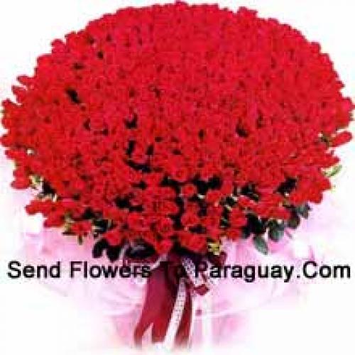 Elegant 300 Roses Bunch