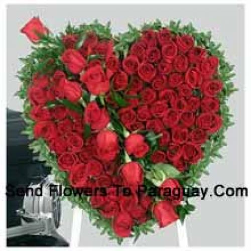 Beautiful Heart Shaped 100 Red Roses