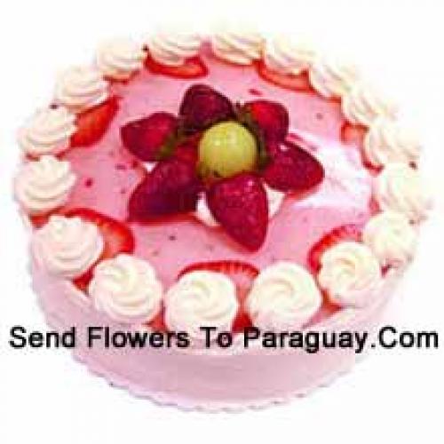 1/2 Kg Yummy Strawberry Cake