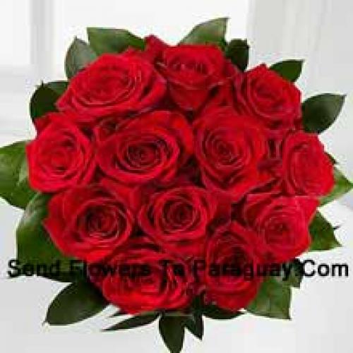 12 Elegant Red Roses